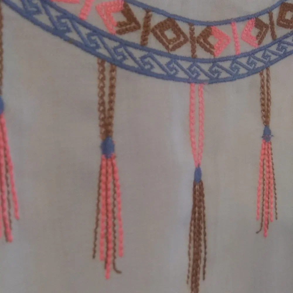 Flying Tomato | Embroidered Dreamcatcher on Cream Cami | S | New